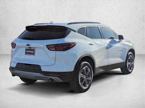 New 2026 Chevrolet Blazer LT w/ Convenience Package image 2