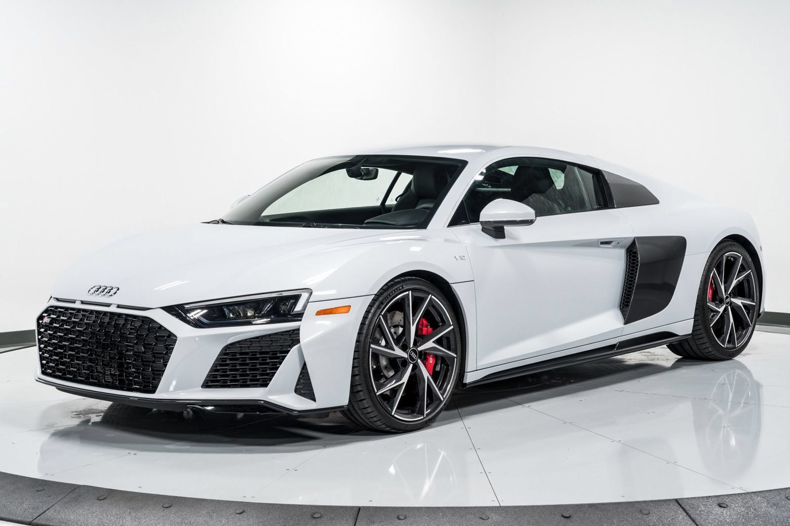 Used 2023 Audi R8 V10 performance RWD image 7