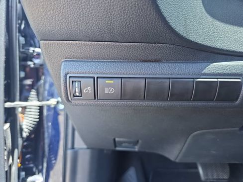Used 2023 Toyota Corolla LE FWD image 18