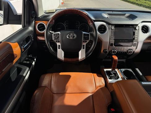 Used 2021 Toyota Tundra Platinum AWD/4WD image 14