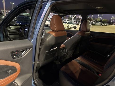 Used 2025 Subaru Forester Touring image 12
