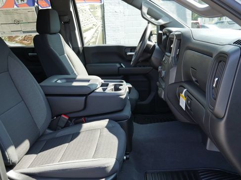 New 2026 Chevrolet Silverado 2500 Custom w/ Custom Value Package AWD/4WD image 9