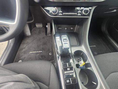 Used 2023 Hyundai Sonata SEL w/ Cargo Package FWD image 18