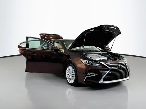 Used 2017 Lexus ES 350 FWD image 25