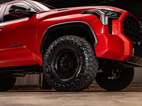 Used 2026 Toyota Tundra Limited image 16