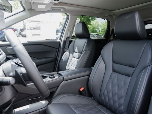 New 2026 Nissan Rogue Platinum AWD/4WD image 22
