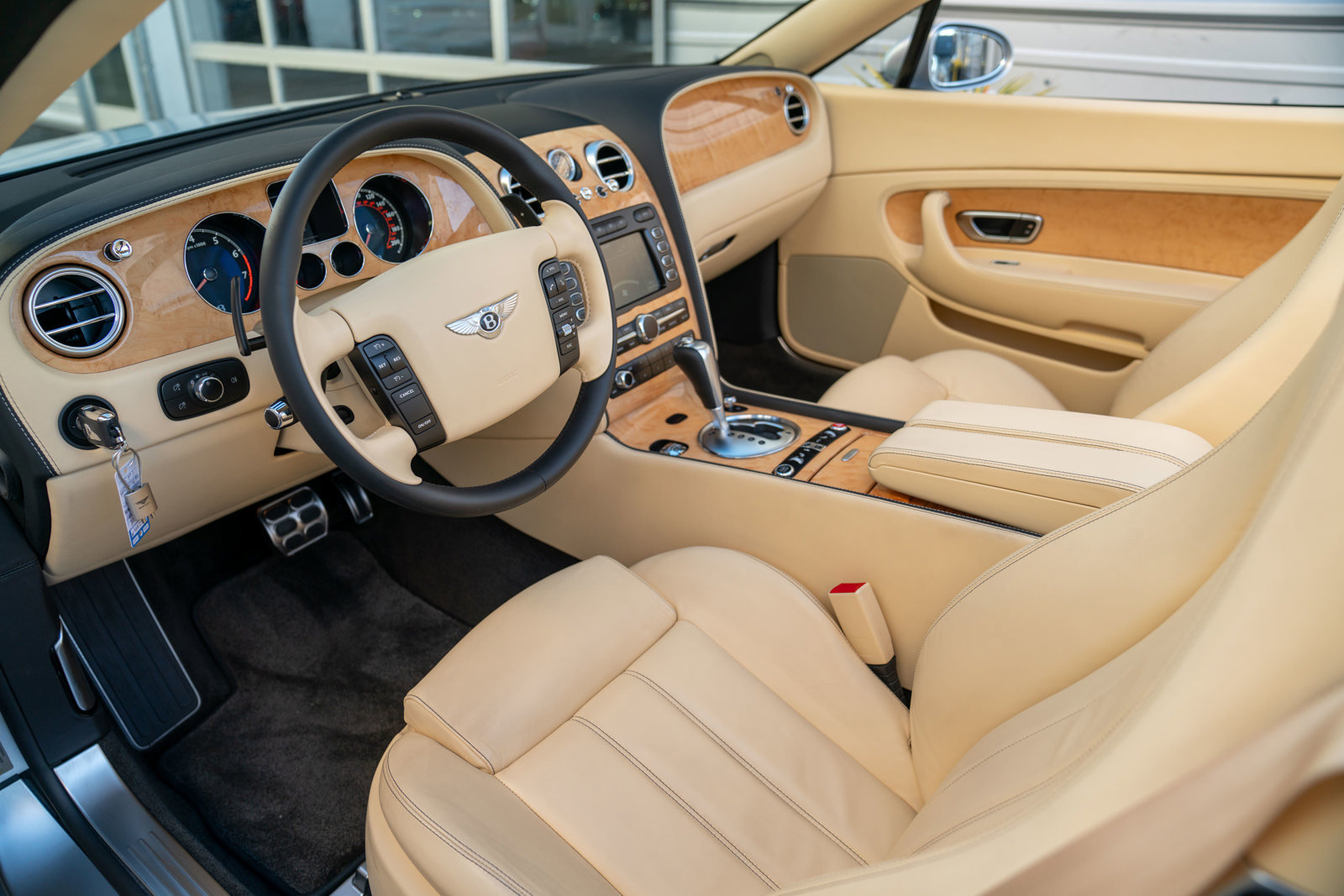 Used 2008 Bentley Continental GTC AWD/4WD image 12