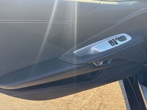 Certified 2025 Chevrolet Corvette Stingray Coupe RWD image 20