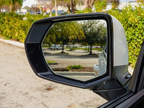 Used 2022 Cadillac Escalade ESV Premium Luxury w/ LPO, Floor Liner Package image 17