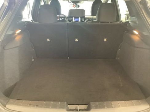 Used 2025 Nissan Kicks S AWD/4WD image 18