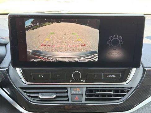 Certified 2025 Nissan Altima 2.5 SR w/ SR Premium Package FWD image 5