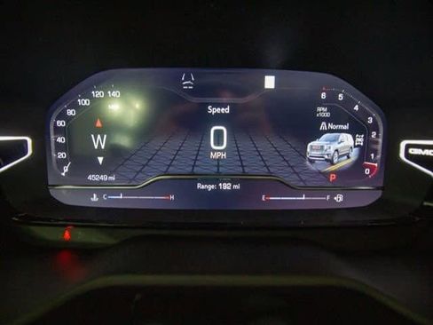 Certified 2023 GMC Yukon Denali image 29