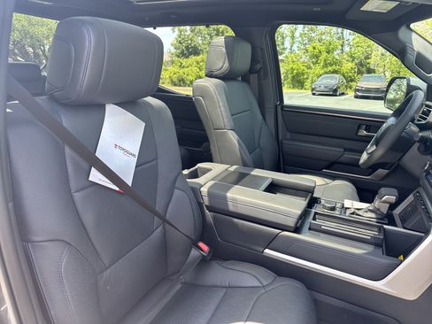 New 2026 Toyota Tundra Platinum AWD/4WD image 37