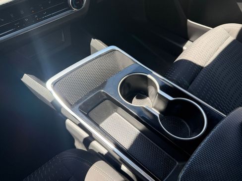 Used 2025 Chevrolet Equinox LT image 42