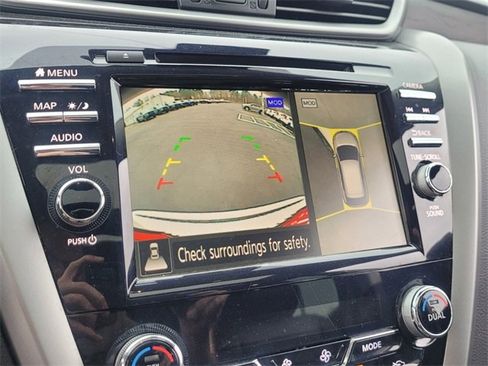 Certified 2024 Nissan Murano Platinum w/ Cargo Package image 21