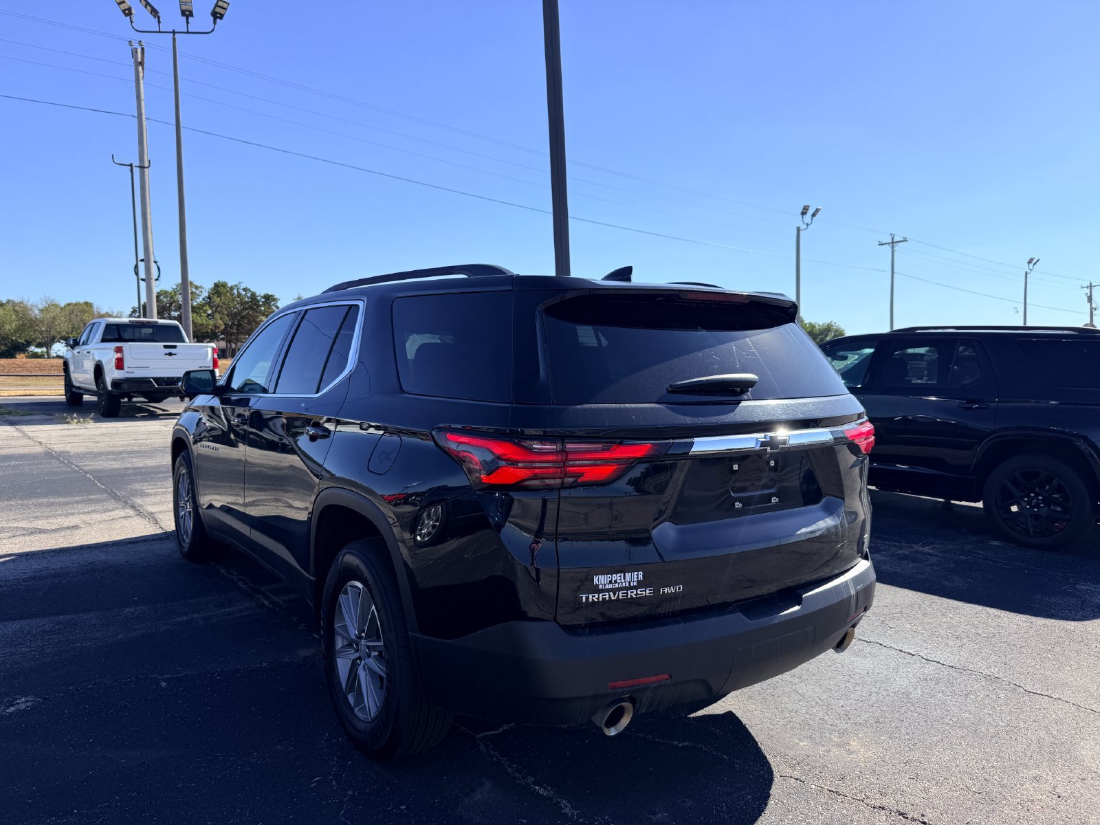 Used 2023 Chevrolet Traverse LT w/ LPO, Floor Liner Package AWD/4WD image 9