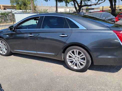 Used 2018 Cadillac XTS Luxury FWD image 12