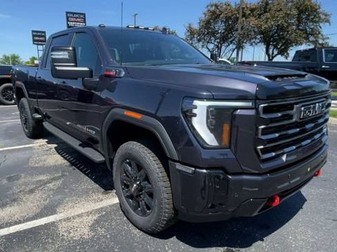 New 2026 GMC Sierra 2500 AT4 w/ AT4 Premium Plus Package AWD/4WD image 4