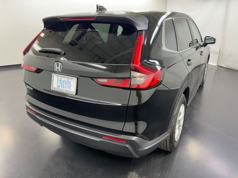 Used 2025 Honda CR-V LX image 9