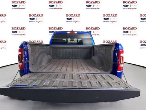 Used 2019 RAM 1500 Laramie RWD image 32