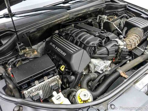 Used 2017 Jeep Grand Cherokee SRT AWD/4WD image 34