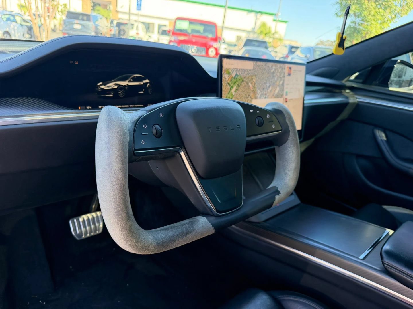Used 2022 Tesla Model S Plaid AWD/4WD image 17