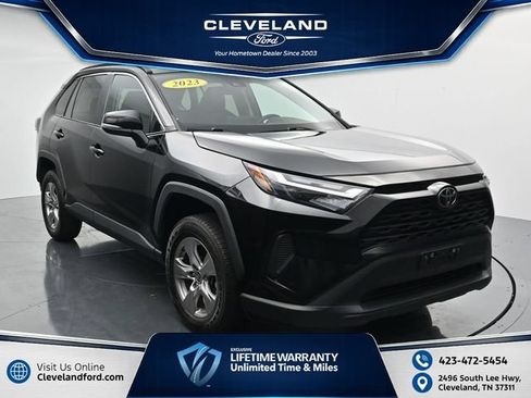 Used 2023 Toyota RAV4 XLE AWD/4WD image 1