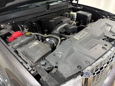 Used 2011 GMC Sierra 1500 SLE w/ Power Tech Package AWD/4WD image 33