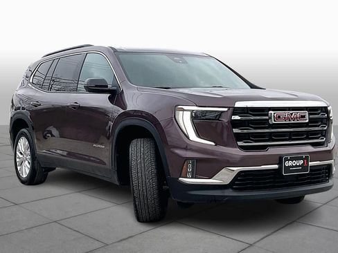 Used 2024 GMC Acadia Elevation image 2