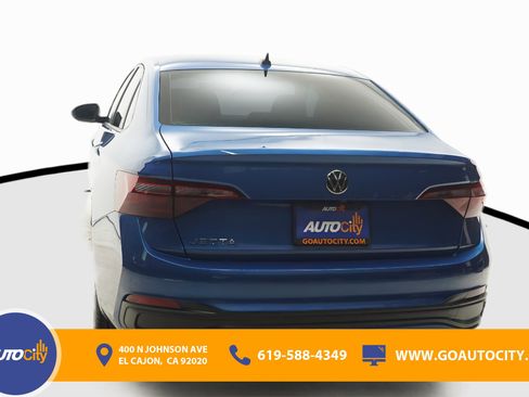 Used 2023 Volkswagen Jetta Sport image 15