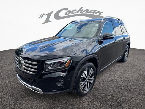 New 2026 Mercedes-Benz GLB 250 4MATIC image 3