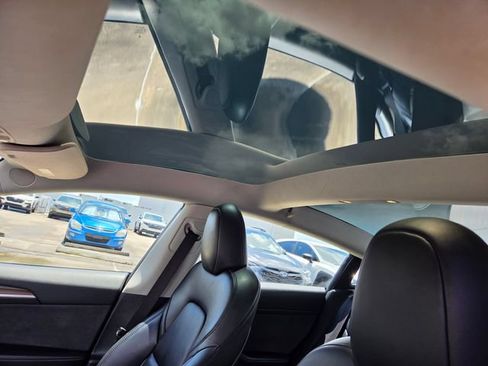 Used 2023 Tesla Model 3 Standard Range RWD image 6