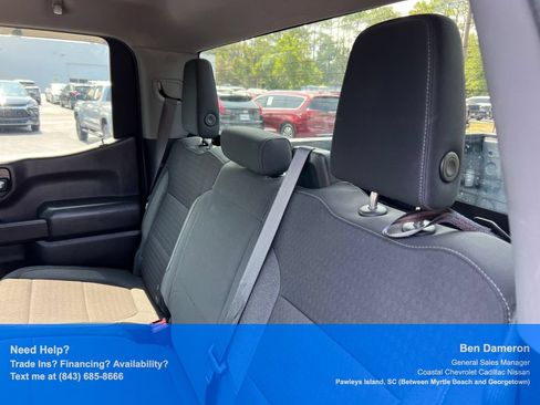 Used 2021 Chevrolet Silverado 1500 LT AWD/4WD image 16