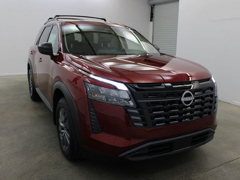 New 2026 Nissan Pathfinder SV AWD/4WD image 6