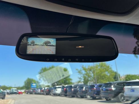 Used 2017 Kia Sorento L FWD image 32