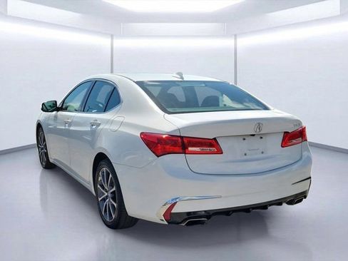 Used 2018 Acura TLX V6 FWD image 3