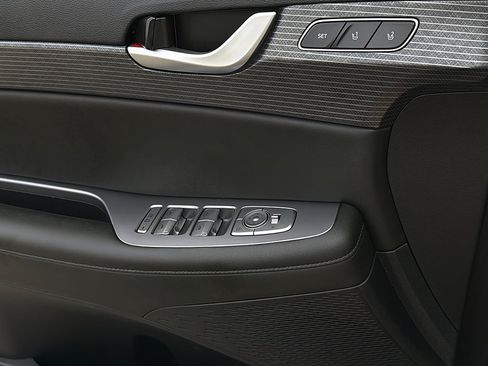 Certified 2024 Hyundai Palisade Limited AWD/4WD image 21