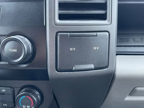 Used 2022 Ford F250 XL w/ Power Equipment Group image 20