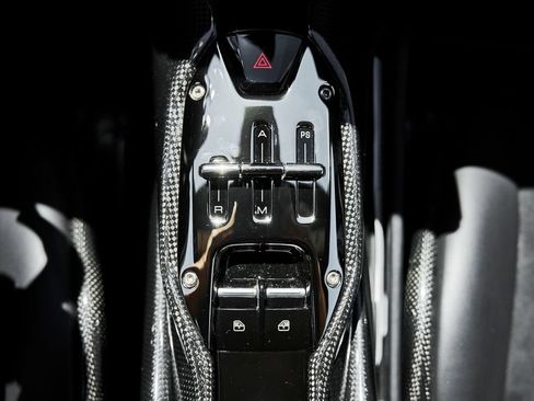 Used 2021 Ferrari SF90 Stradale AWD/4WD image 63