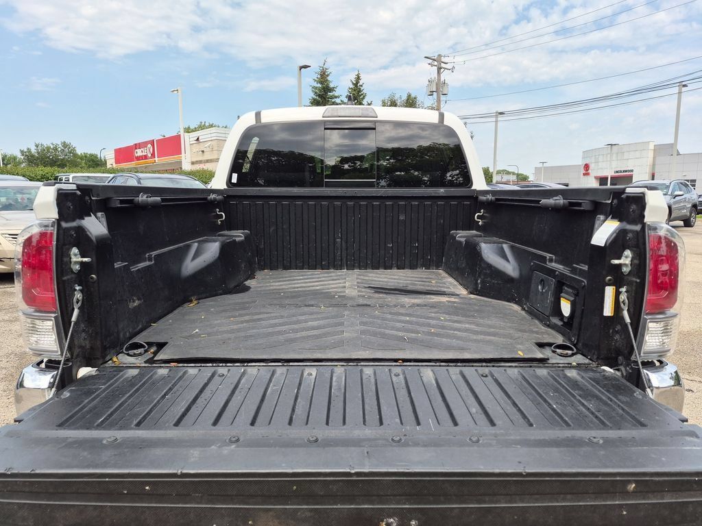 Used 2023 Toyota Tacoma TRD Off-Road w/ Black Out Package (TMS) AWD/4WD image 35