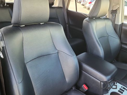 Used 2019 Toyota 4Runner Limited image 23