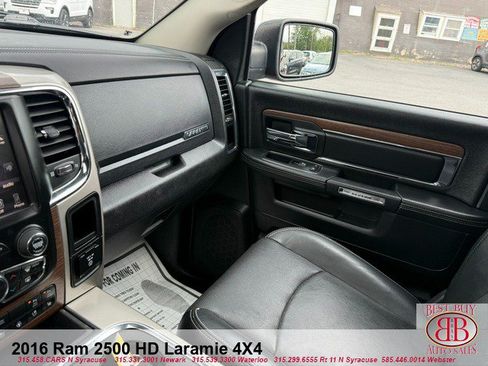 Used 2016 RAM 2500 Laramie w/ Convenience Group AWD/4WD image 13