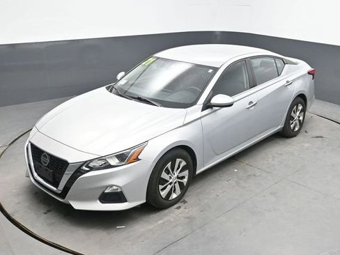 Used 2021 Nissan Altima 2.5 S FWD image 27