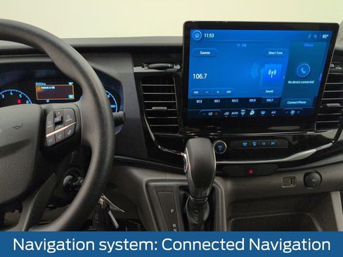 Certified 2025 Ford Transit 350 XLT image 21