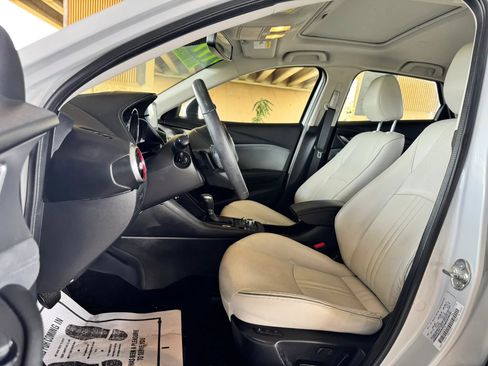 Used 2019 MAZDA CX-3 Grand Touring w/ Premium Package FWD image 11