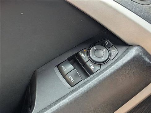 Used 2020 Chevrolet Camaro LT RWD image 12