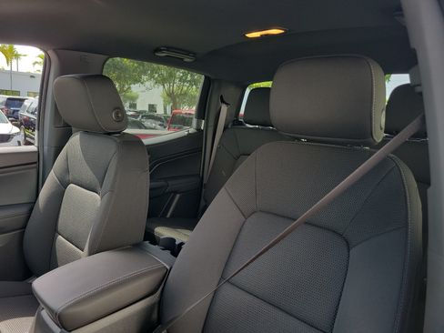New 2026 GMC Canyon Elevation w/ Convenience Package RWD image 20