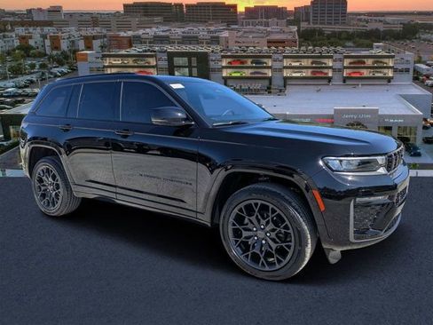 New 2026 Jeep Grand Cherokee Summit w/ Obsidian Package AWD/4WD image 1