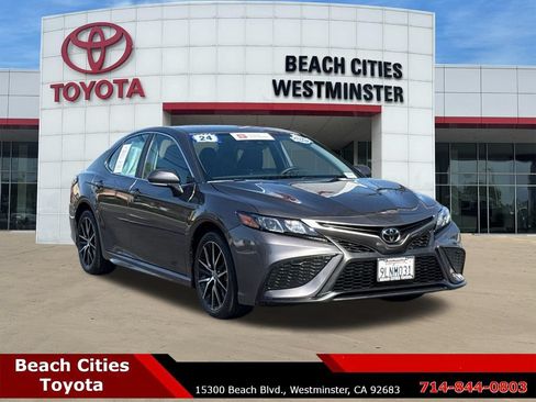 Certified 2024 Toyota Camry SE w/ Convenience Package FWD image 1
