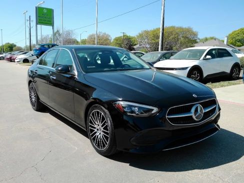 Used 2023 Mercedes-Benz C 300 Sedan image 4